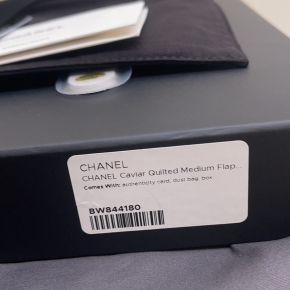 Chanel Caviar Quilted Medium Flap Black Gold: authenticity card, dust bag, box - Picture 8 of 8